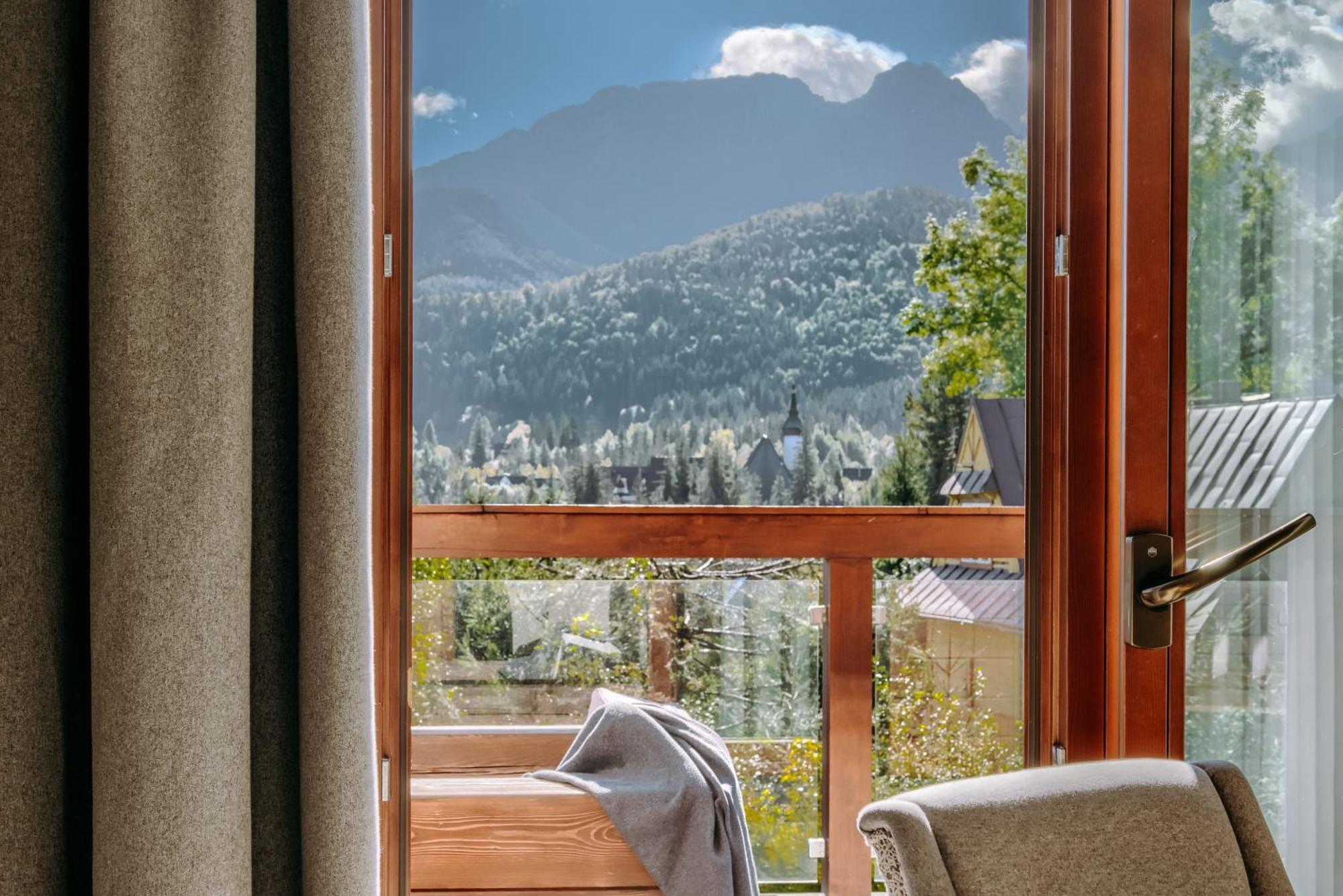 Tatra Resort & Spa コシチェリスコ エクステリア 写真